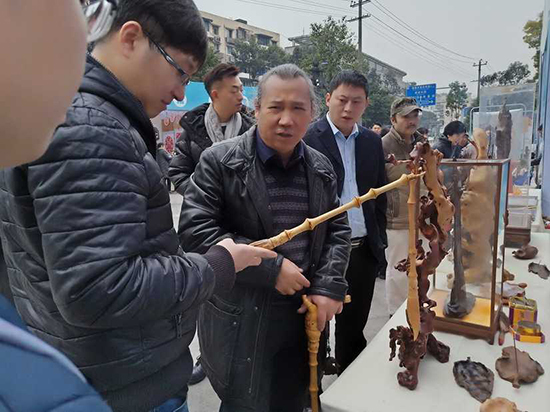 “天府成都·文旅成华”民间艺术精品展开幕